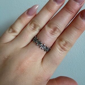 Pandora daisy Ring